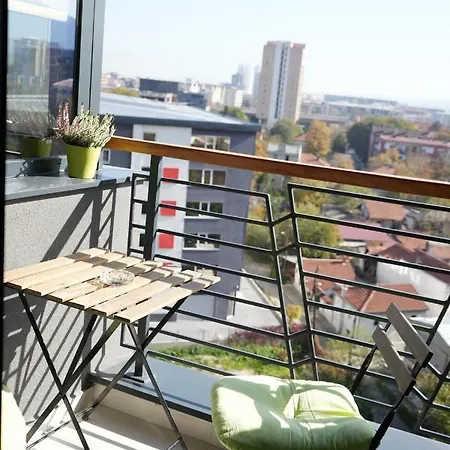 Apartment Sunlight *